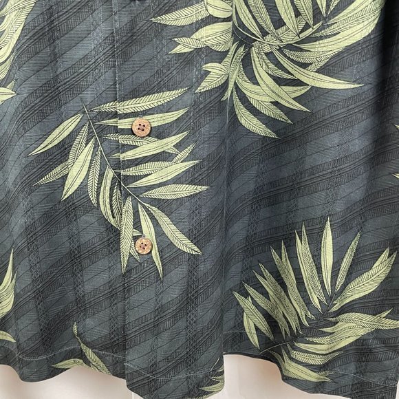 Mens Tommy Bahama Black Green Palm Leaf 100% Silk Button Front Shirt Large - Picture 3 of 6